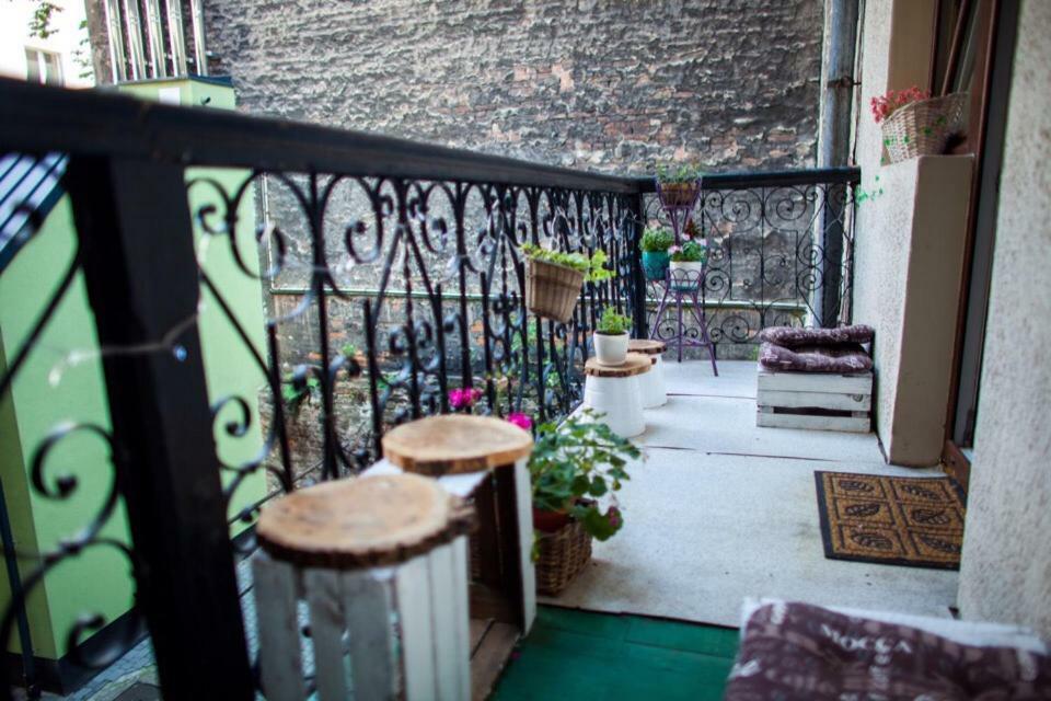 Hostel Centrum Sabot Krakow Exterior photo